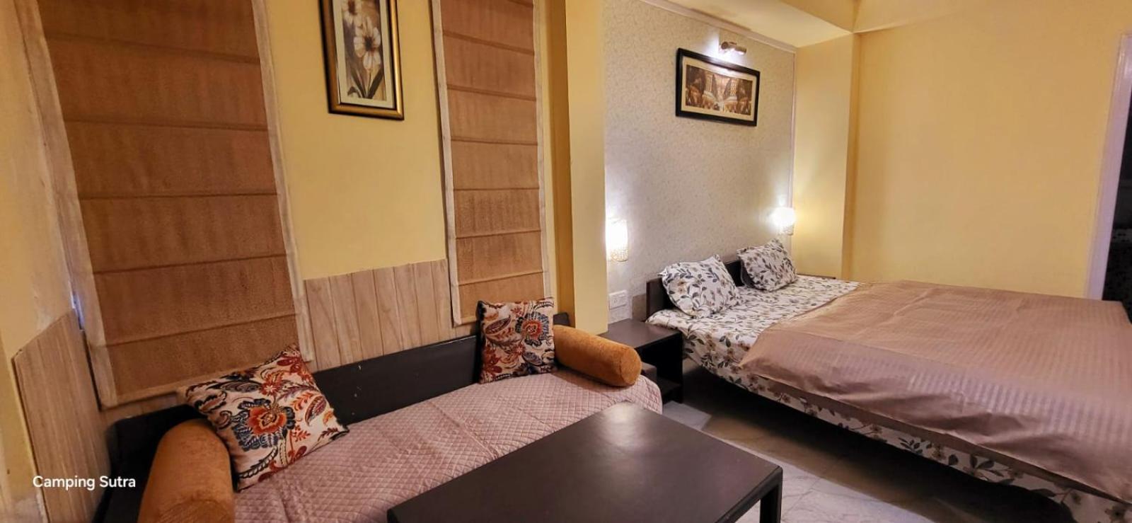 Hotel The Club Nine Муктешвар Экстерьер фото